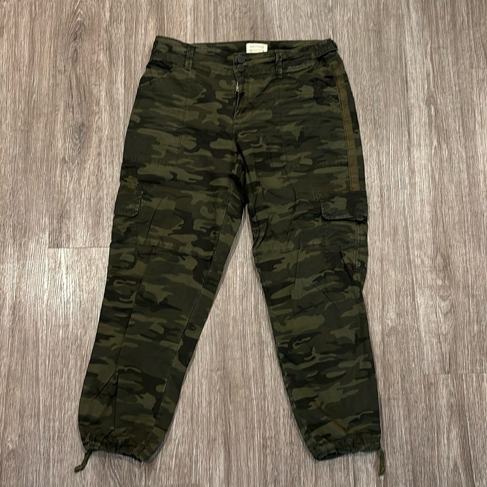Sanctuary by Anthropologie camo cargo pants